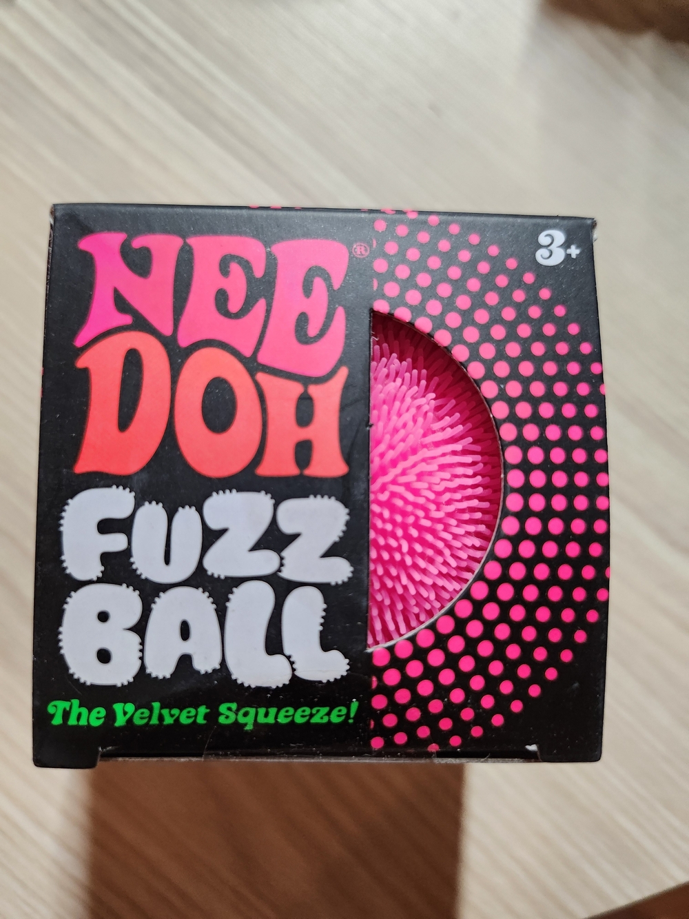NeeDoh- Fuzz Ball (Pink)